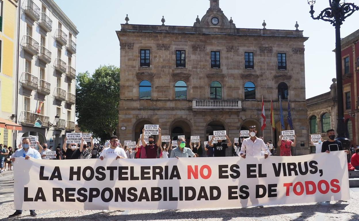 Coronavirus En Asturias Hosteleros De Gij N Y Oviedo Inician